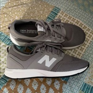 New Balance Kids 3.5 WIDE | LARGE 247 Sneakers